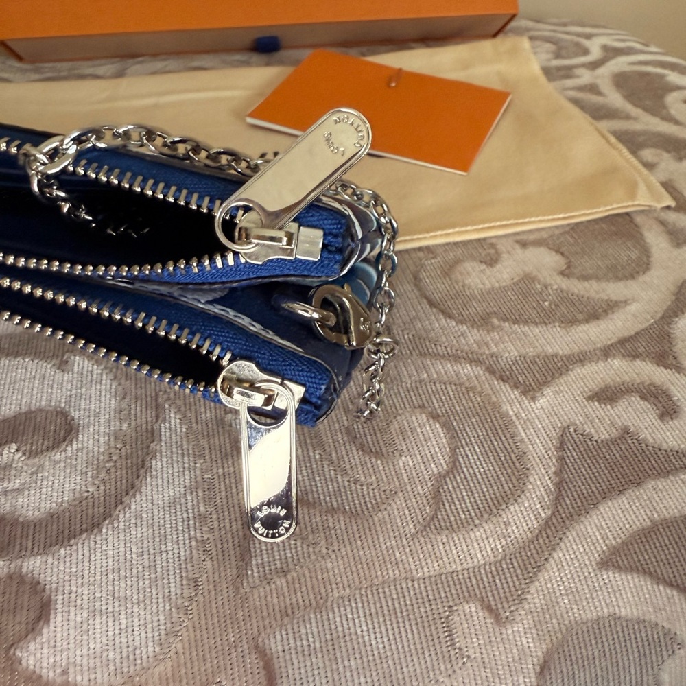 Louis Vuitton Escale Blue Tiedye Double Zip Pochette Crossbody Bag - Picture 15 of 16